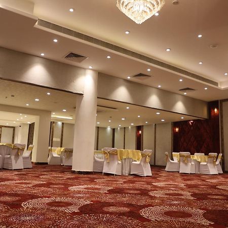Hotel The Radiant Star Τζαϊπούρ Εξωτερικό φωτογραφία