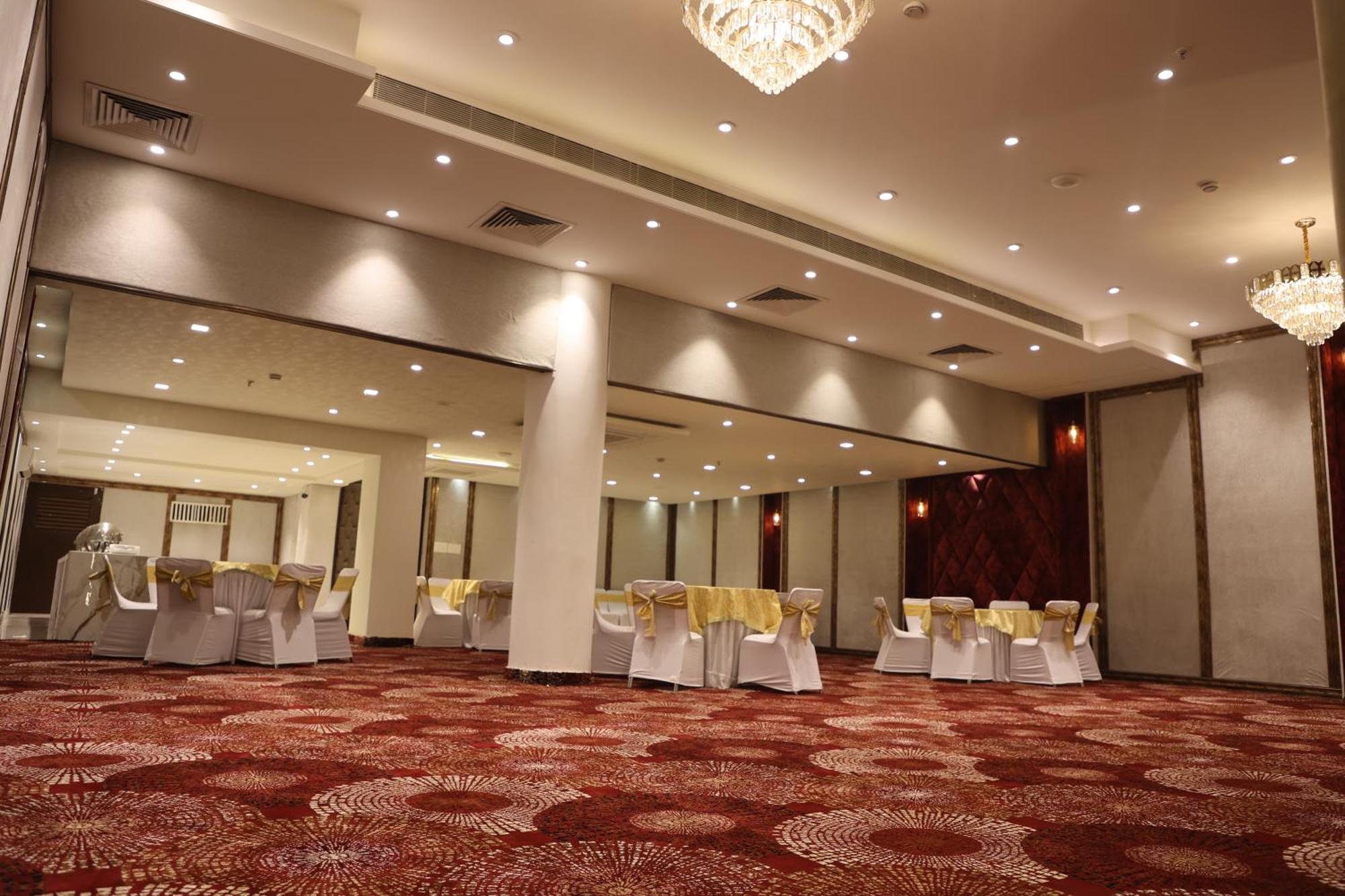 Hotel The Radiant Star Τζαϊπούρ Εξωτερικό φωτογραφία